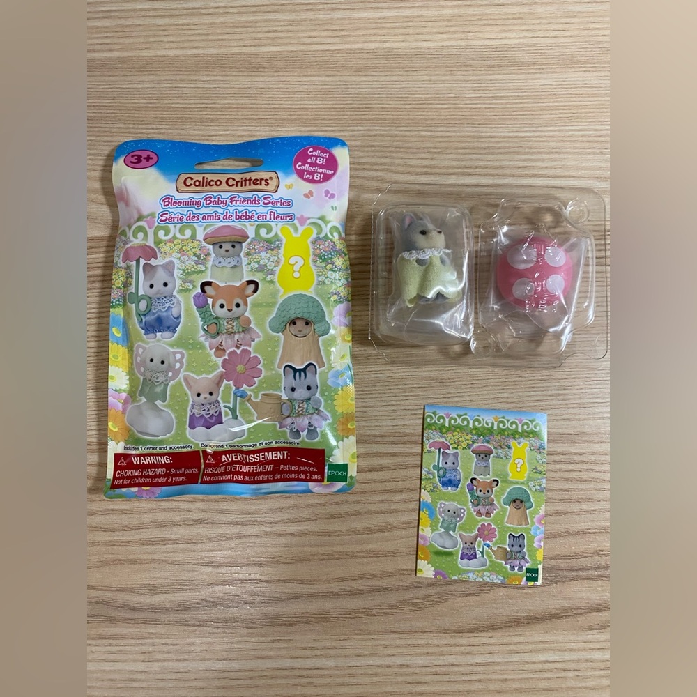 Calico Critters Blooming Baby Friends Series mystery #4 - Rae